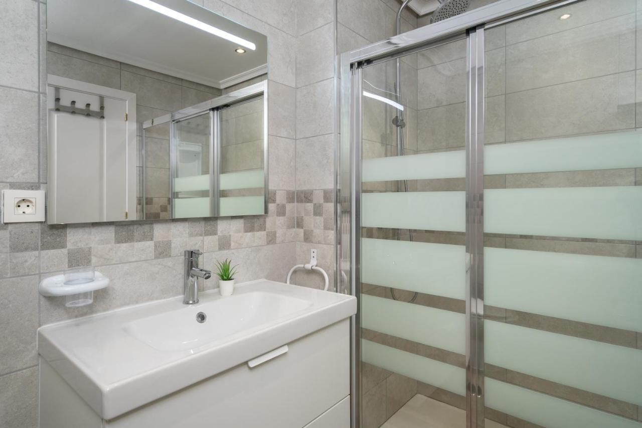 Stunning 3Br Flat Near Beach And Puerto Marina By Costarentals - Ref 150 Benalmádena Exteriér fotografie